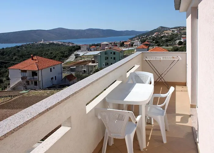 Apartment With Wifi Seget Vranjica, - 4870 Trogir