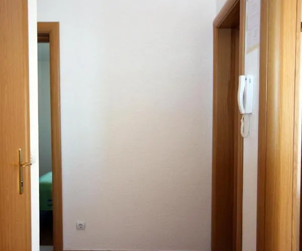 With Wifi Seget Vranjica, - 4870